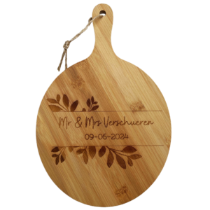 Gepersonaliseerde serveerplank Mr&Mrs met trouwdatum